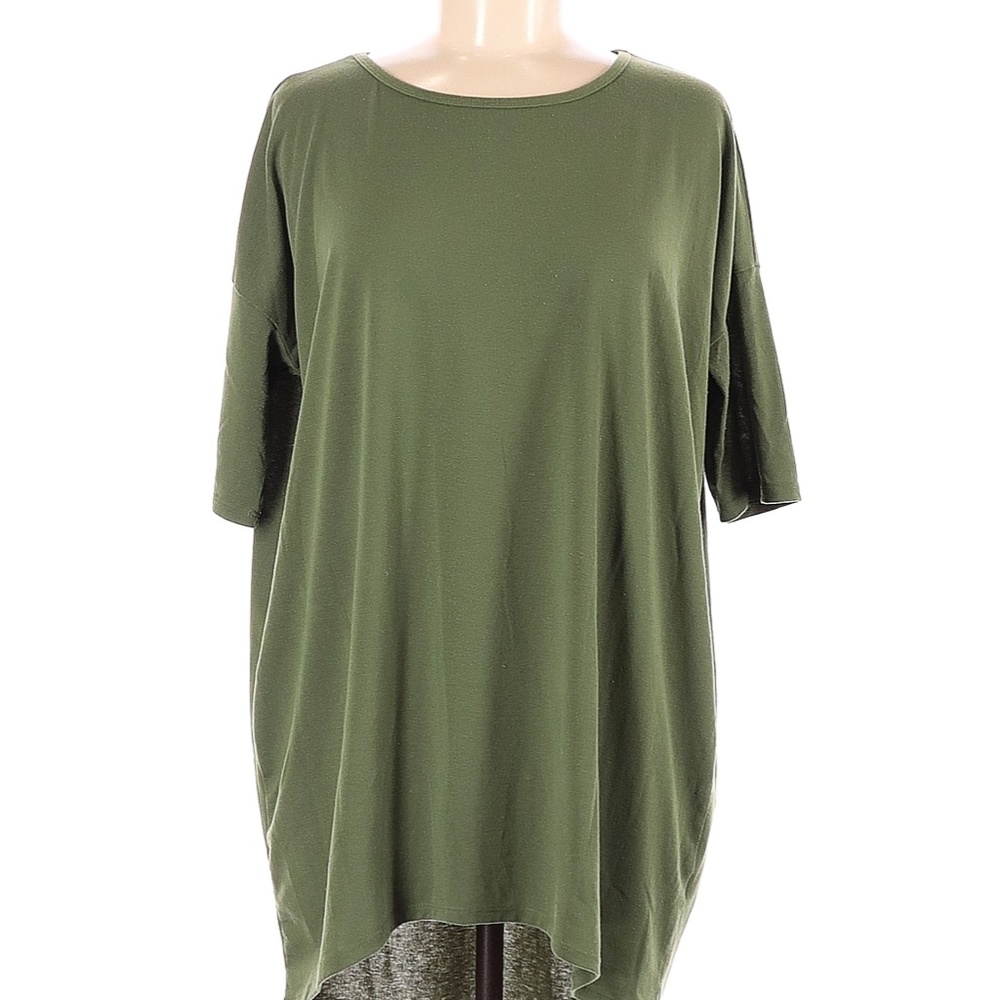 Lularoe Gorgeous Green High Low Irma Top